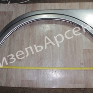 крыло переднее левое